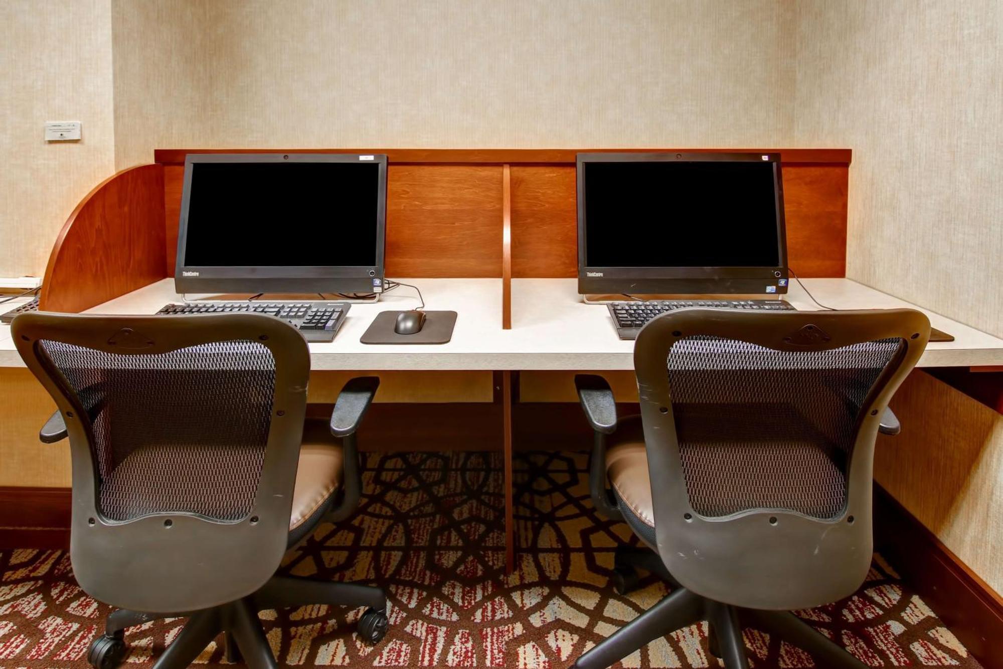 Doubletree Fallsview & By Hilton -