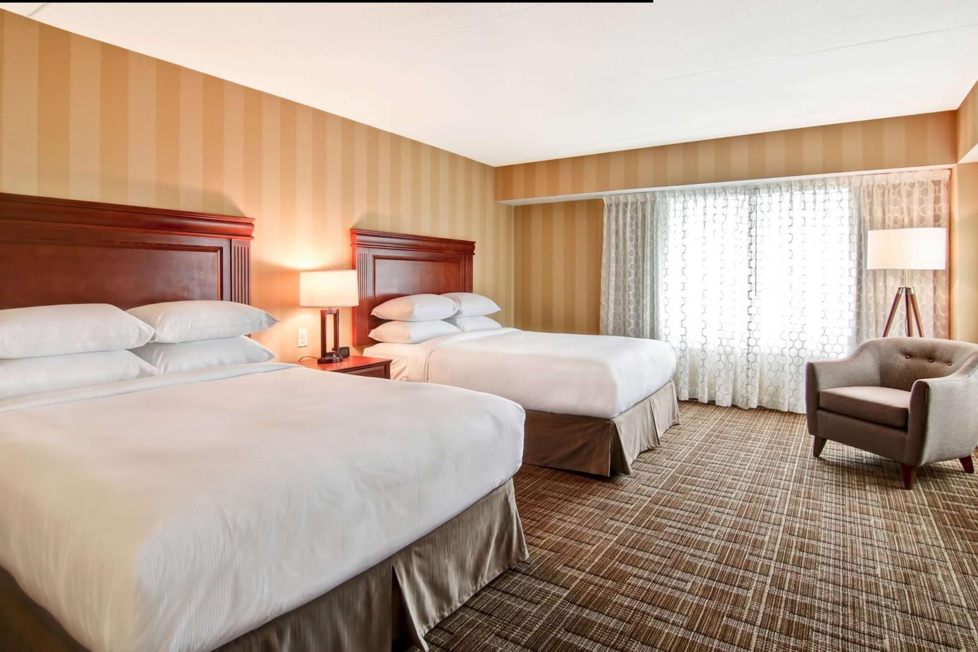 Resort Doubletree Fallsview & By Hilton - 4*