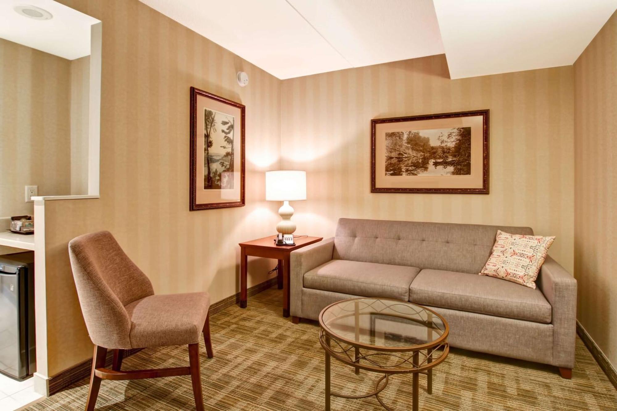 Doubletree Fallsview & By Hilton - Resort 4*