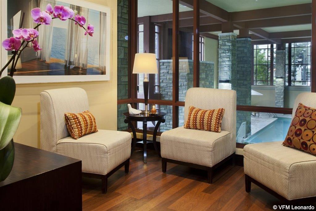 Doubletree Fallsview & By Hilton - Resort Niagara Falls