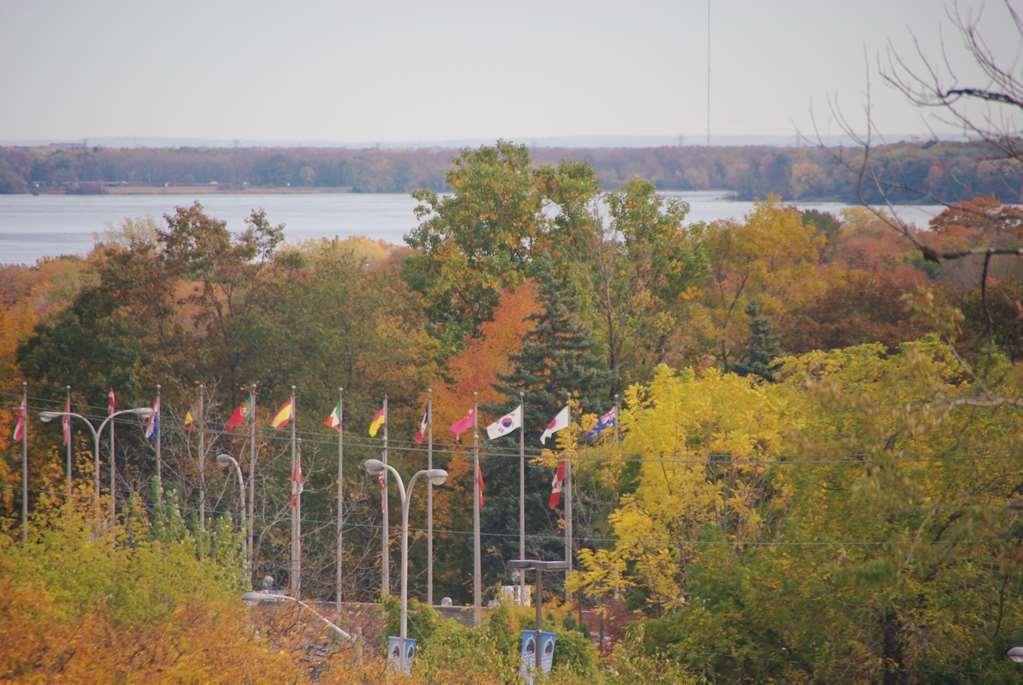 Doubletree Fallsview & By Hilton -