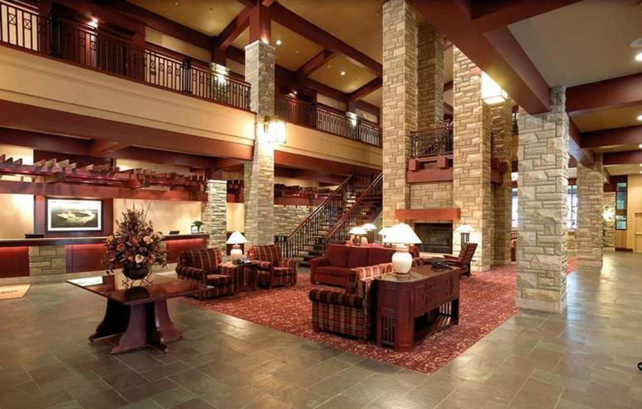 Doubletree Fallsview & By Hilton -